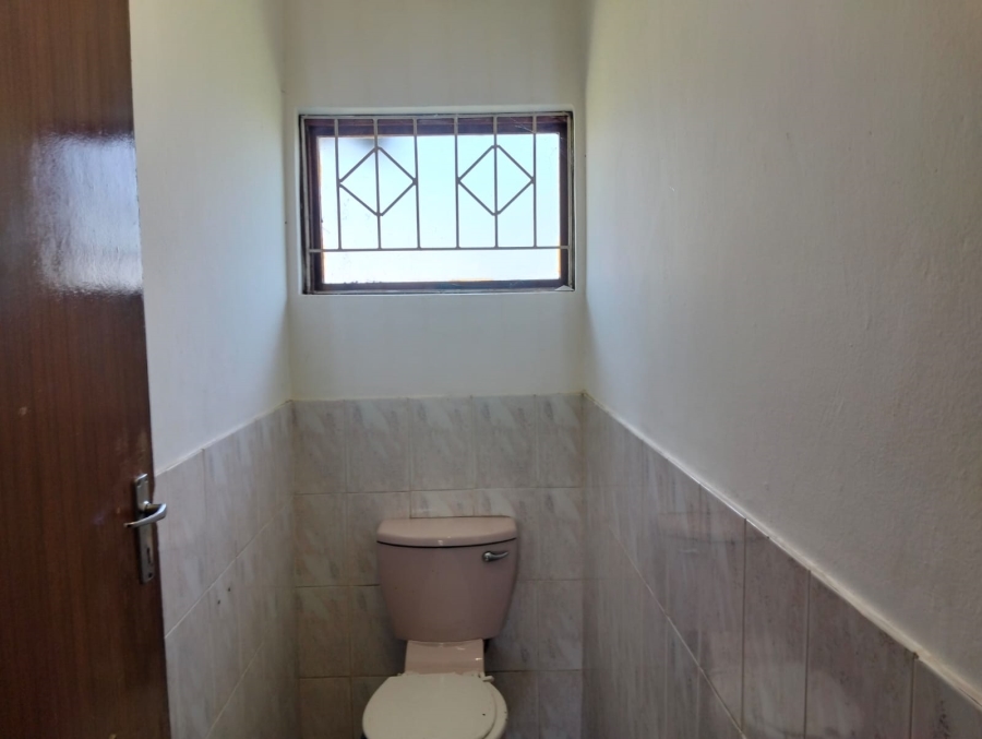 To Let 3 Bedroom Property for Rent in Northcrest Eastern Cape